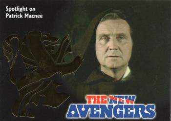 2006 Strictly Ink The New Avengers - Gold Foil #F2 Spotlight on Patrick Macnee Front