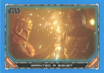 2020 Topps Star Wars: The Mandalorian Season 1 - Blue #97 Granted a Signet Front