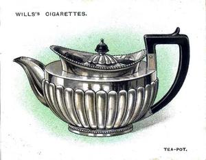1924 Wills's Old Silver #24 Tea Pot Front