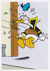 2019 Panini Disney Donald Duck Sticker Story 85 Years #105 Sticker 105 Front