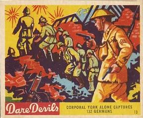 1933 National Chicle Dare Devils (R39) #13 Corporal York Alone Captures 132 Germans Front