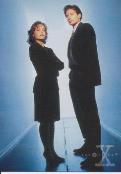 1996 Topps The X-Files Season One (German) #2 Einleitung Front