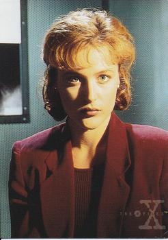 1996 Topps The X-Files Season One (German) #5 Scully, Dana Katherine Front