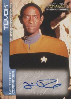 1999 SkyBox Star Trek Voyager: Closer to Home - Autographs #A5 Tim Russ Front