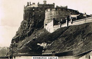 1936 Pattreiouex Sights of Britain #15 Edinburgh Castle Front