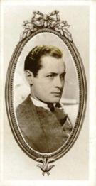 1934 Godfrey Phillips Stars of the Screen #9 Robert Montgomery Front