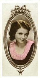 1934 Godfrey Phillips Stars of the Screen #32 Sidney Fox Front