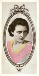 1934 Godfrey Phillips Stars of the Screen #50 Evelyn Brent Front