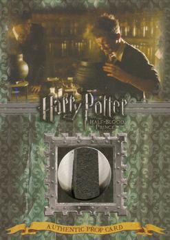 2009 Artbox Harry Potter and the Half-Blood Prince Update - Props #P8 Seamus Finnegan Cauldron Front