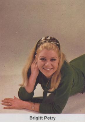 1970 Bergmann-Verlag Show-Top-Stars #37 Brigitt Petry Front