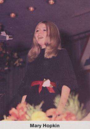 1970 Bergmann-Verlag Show-Top-Stars #76 Mary Hopkin Front