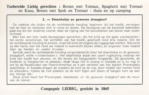 1956 Liebig Hoe men eertijds leerde lopen (Teaching children to walk) (Dutch Text) (F1634, S1648)) #2 Staanhokje en geweven draagkorf Back