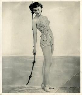 1939 Ardath Photocards - Series 11 #24 Liliane Gauthier Front