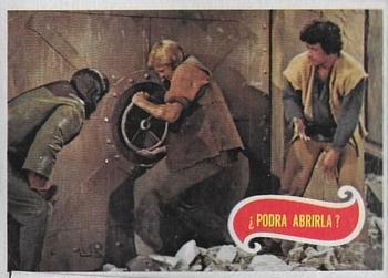1975 Topps Planet of the Apes (Spanish) #20 Anticipation! Front