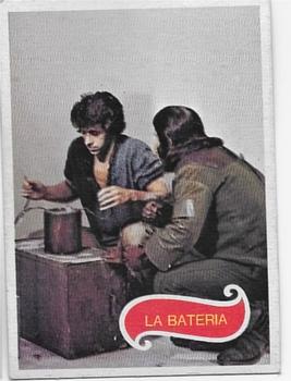 1975 Topps Planet of the Apes (Spanish) #27 The Battery Boost Front