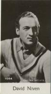 1930-39 De Beukelaer Film Stars (1001-1100) #1054 David Niven Front