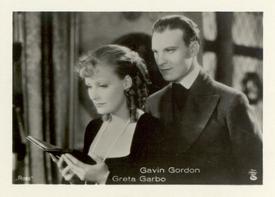 1930-39 A. Batschari Mercedes Filmbilder Series 5 #16 Gavin Gordon / Greta Garbo Front