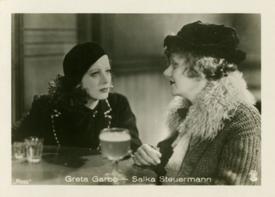 1930-39 A. Batschari Mercedes Filmbilder Series 5 #22 Greta Garbo / Salka Steurmann Front