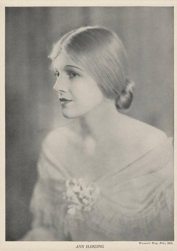 1931-32 Woman's Way Film Stars #NNO Ann Harding Front