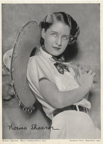 1931-32 Woman's Way Film Stars #NNO Norma Shearer Front