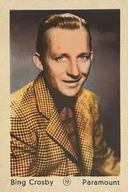 1952 Maple Leaf Gum Film Stars #19 Bing Crosby Front