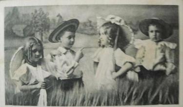 1903 Telonette Views and Art Studies (Type 1) (T116) #97 Four Young Children Front