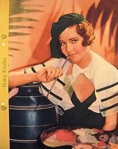 1935 Dixie Cup Lid Premiums Movie Stars (F5-1c) #NNO Ruby Keeler Front