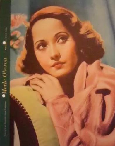 1937 Dixie Cup Lid Premiums Movie, Sports and Cowboy Stars (F5-3c) #NNO Merle Oberon Front