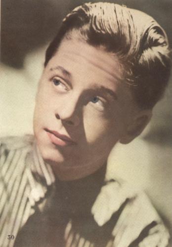 1940 Tempo Film Stars #30 Mickey Rooney Front