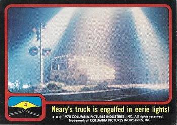 1978 Scanlens Close Encounters of the Third Kind #4 Neary's truck is engulfed in eerie lights! Front