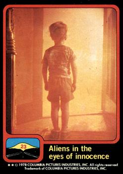 1978 Scanlens Close Encounters of the Third Kind #23 Aliens in the eyes of innocence Front