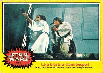 1977 Topps Star Wars #197 Leia blasts a stormtrooper! Front