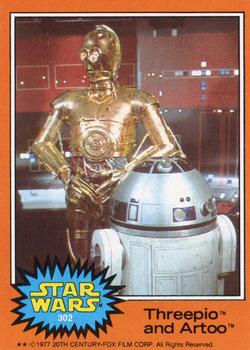 1977 Topps Star Wars #302 Threepio and Artoo Front