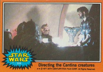 1977 Topps Star Wars #308 Directing the Cantina creatures Front