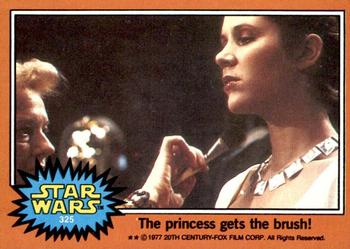 1977 Topps Star Wars #325 The princess gets the brush! Front