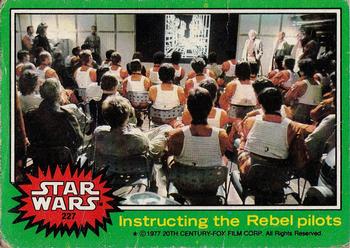 1977 Topps Star Wars #227 Instructing the Rebel pilots Front