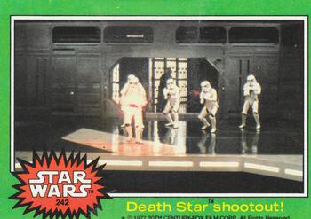 1977 Topps Star Wars #242 Death Star shootout! Front