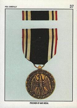 1991 Topps Desert Storm - Stickers #37 Prisoner of War Medal Front