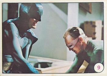 1967 Scanlens Bat Laffs #9 Batman and the Riddler Front