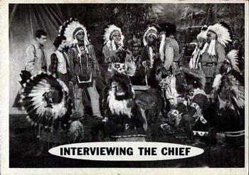1966 Topps Superman #46 Interviewing the Chief Front