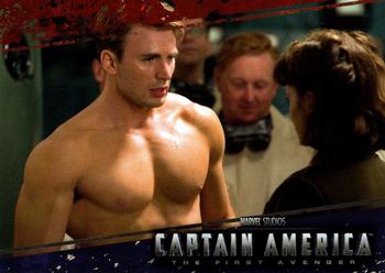 2011 Upper Deck Captain America The First Avenger #23 Everyone looks on in awe as Steve emerges from Front