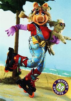 1993 Cardz Muppets #19 Pig Digs Skate Gig! Front
