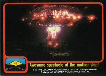 1978 Topps Close Encounters of the Third Kind #42 Awesome spectacle of the mother ship! Front