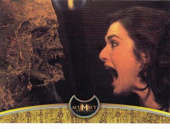 2001 Inkworks The Mummy Returns #10 Murder, Mummies and Mayhem Front