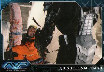2004 Inkworks Alien vs. Predator #23 Quinn's Final Stand Front