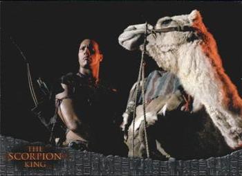 2002 Inkworks The Scorpion King #12 Invading an Enemy Camp Front