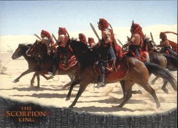 2002 Inkworks The Scorpion King #33 Against the Akkadian Front