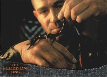 2002 Inkworks The Scorpion King #37 Fears of a False King Front