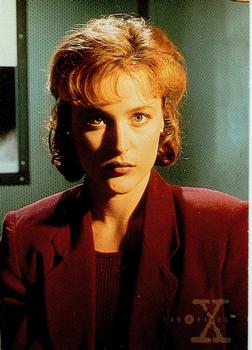 1995 Topps The X-Files Season One #5 Scully, Dana Katherine Front