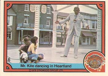 1978 Donruss Sgt. Pepper's Lonely Hearts Club Band #6 Mr. Kite dancing in Heartland Front